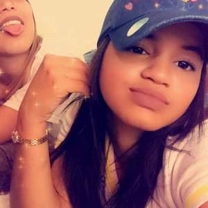 Meet your Posher, Ambar